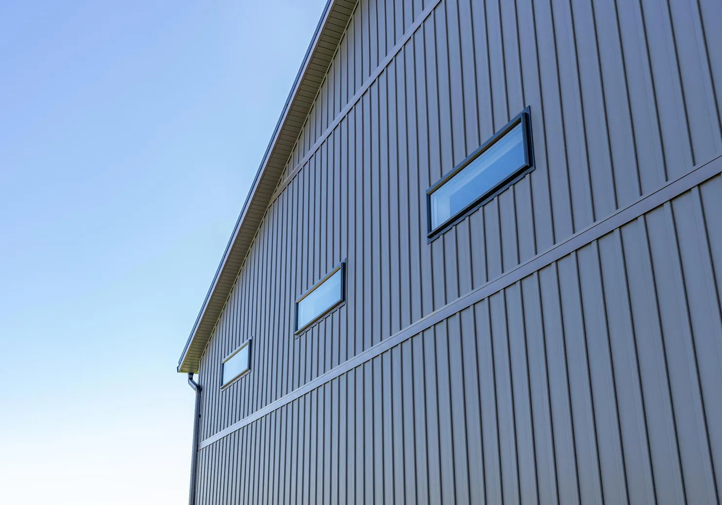 vertical vinyl board and batten siding in kentucky